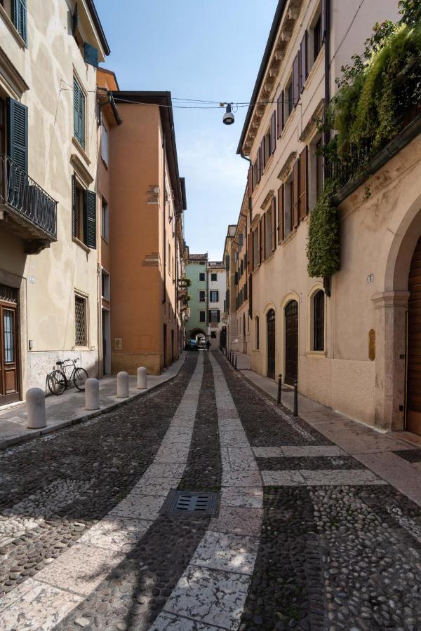 Romeo And Juliet Apartments ヴェローナ エクステリア 写真