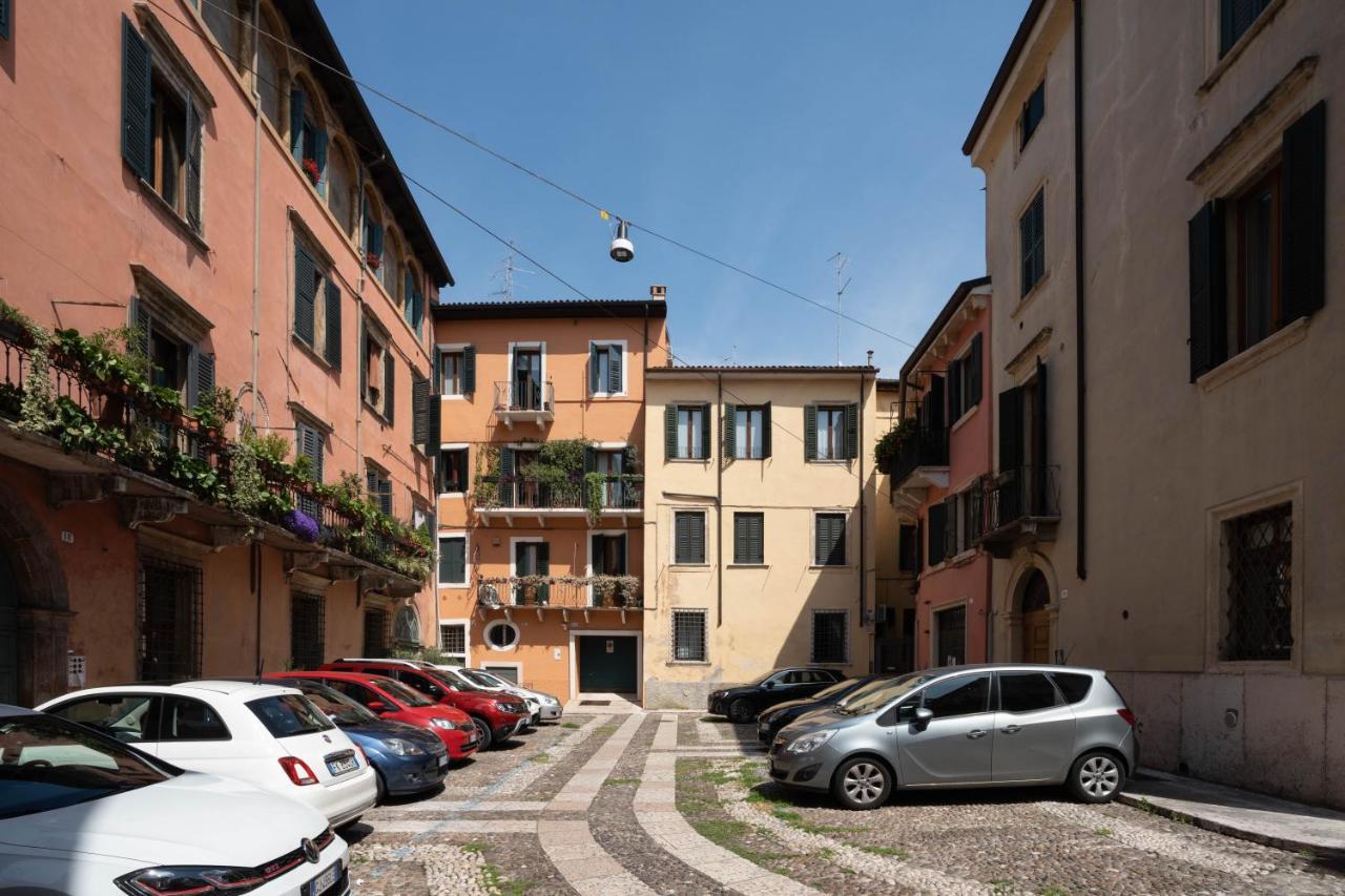 Romeo And Juliet Apartments ヴェローナ エクステリア 写真